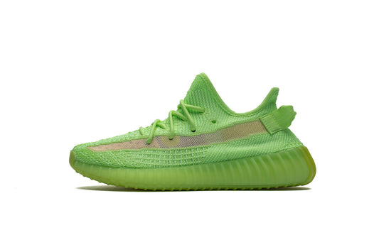 Yeezy 350 V2 Glow - Icy Clothes Ro
